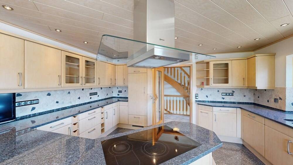 Mehrfamilienhaus, Wohnhaus Dahlem - 8 Zimmer, 218 m&sup2;, 369.000&euro; | Angebot:26512735