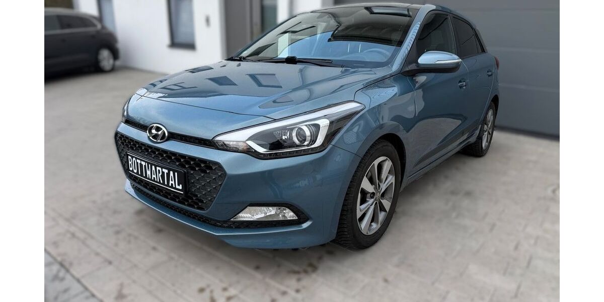 Hyundai i20 62.000 km 10.490 &euro; Großbottwar 71723