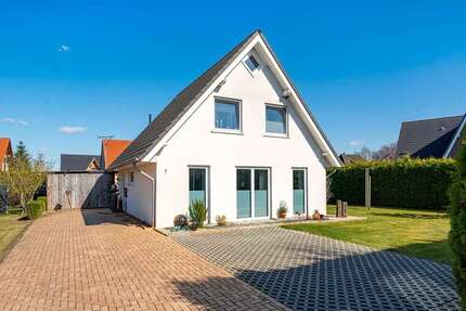 Haus zum Kaufen in Edewecht Portsloge 349.000 € 120 m²