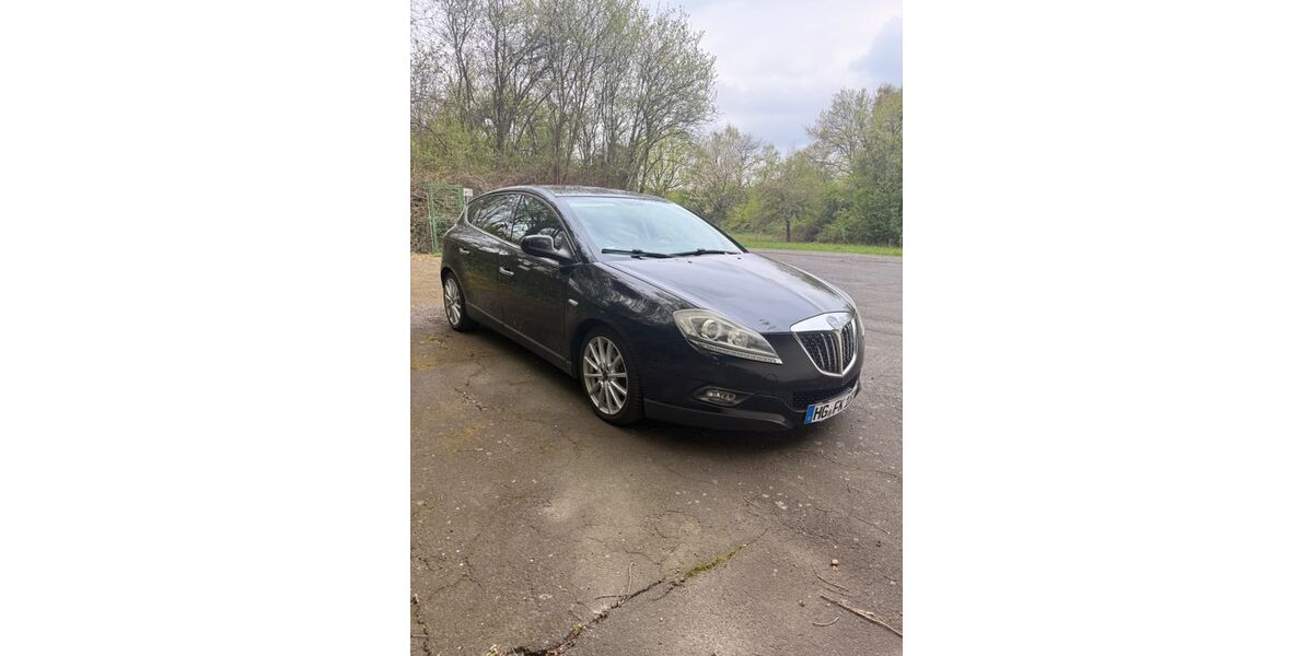 Lancia Delta 198.500 km 2.600 &euro; Kronberg 61476