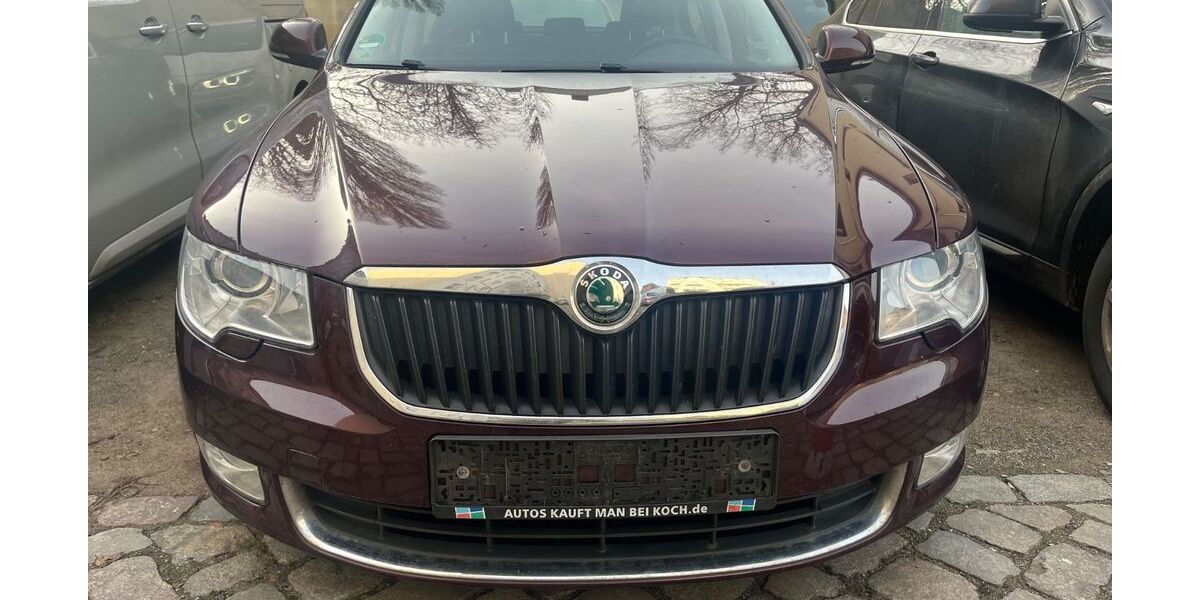 Skoda Superb 210.000 km 2.999 &euro; Berlin 13359