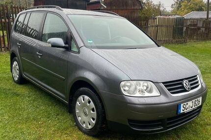 VW Touran 177.751 km 3.450 € Auerbach/Vogtland 08209
