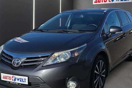 Toyota Avensis 118.913 km 9.990 &euro; Sandersdorf-Brehna 06796