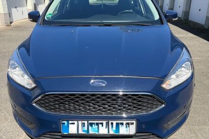 Ford Focus 133.000 km 6.700 &euro; Duisburg 47057