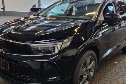 Opel Grandland (X) 8.500 km 22.999 &euro; Dresden 01159