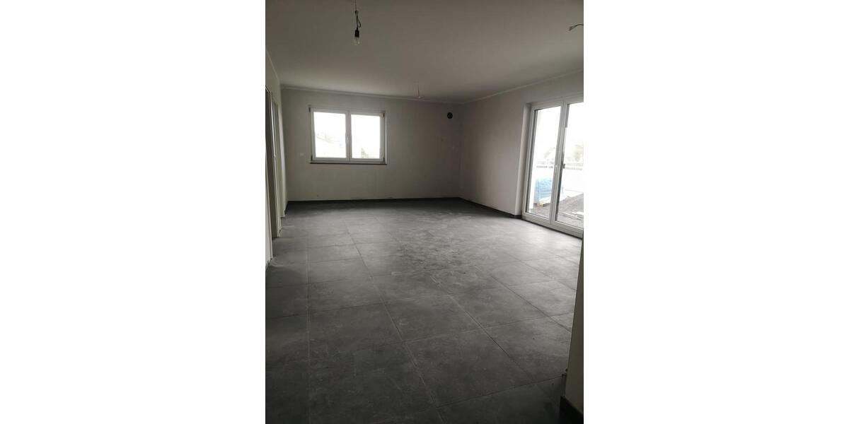 Einfamilienhaus Mendig - 2 Zimmer, 80 m&sup2;, 880&euro; | Angebot:24707317