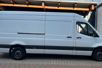 Mercedes-Benz Sprinter 172.000 km 21.950 &euro; Oberzent 64760