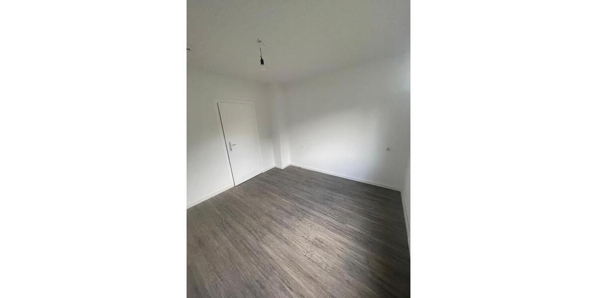 Gemütliche 2.5 Zim. in EG, im Grüne Lage - Erdgeschoßwohnung Salzgitter Lebenstedt | Angebot:26907687
