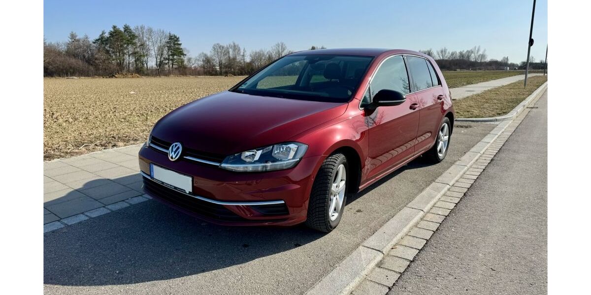 VW Golf 91.000 km 15.900 &euro; Augsburg 86159