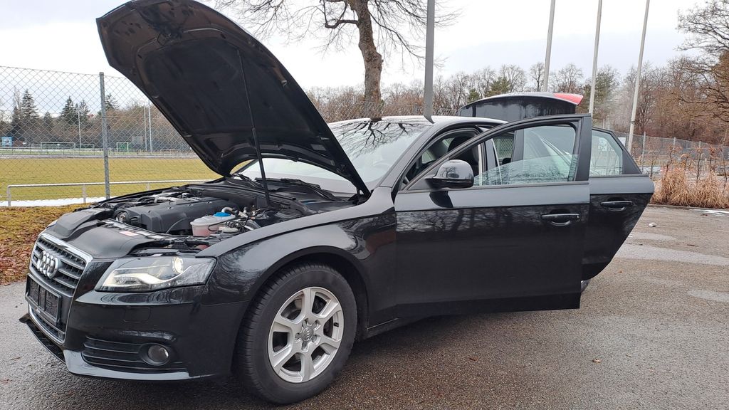 Audi A4 57.000 km 11.111 &euro; München 81737