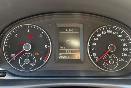 VW Touran 245.000 km 8.399 &euro; Heddesheim 68542