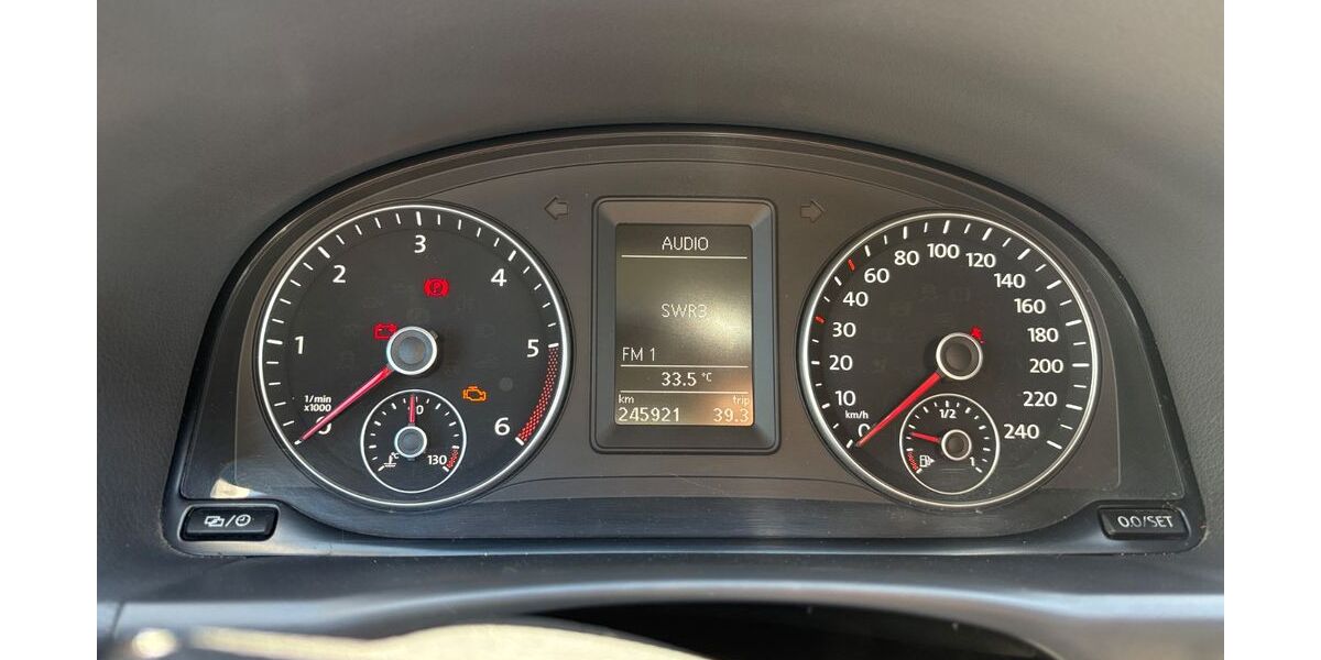 VW Touran 245.000 km 8.399 &euro; Heddesheim 68542