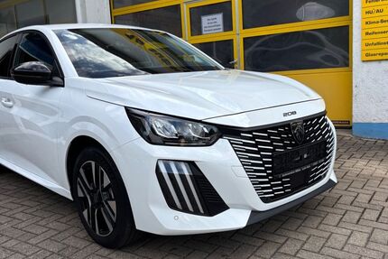 Peugeot 208 33.000 km 16.280 &euro; Lahr 77933