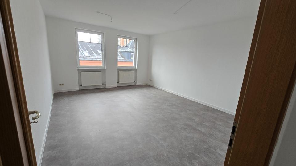 Dachgeschoßwohnung Adorf/Vogtland Vogtland - 3 Zimmer, 89 m&sup2;, 450&euro; | Angebot:24015042