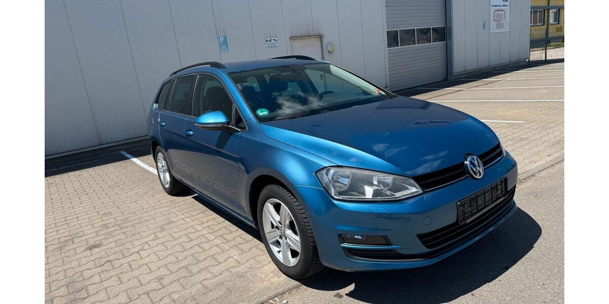 VW Golf 212.000 km 6.900 &euro; Neuenstadt-Stein a.K. 74196
