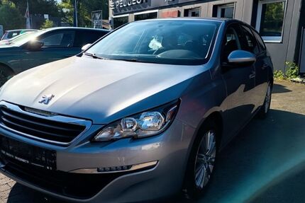 Peugeot 308 127.291 km 8.990 &euro; Rauschenberg 35282