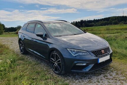 Seat Leon 109.000 km 21.999 € Immenhofen 87674