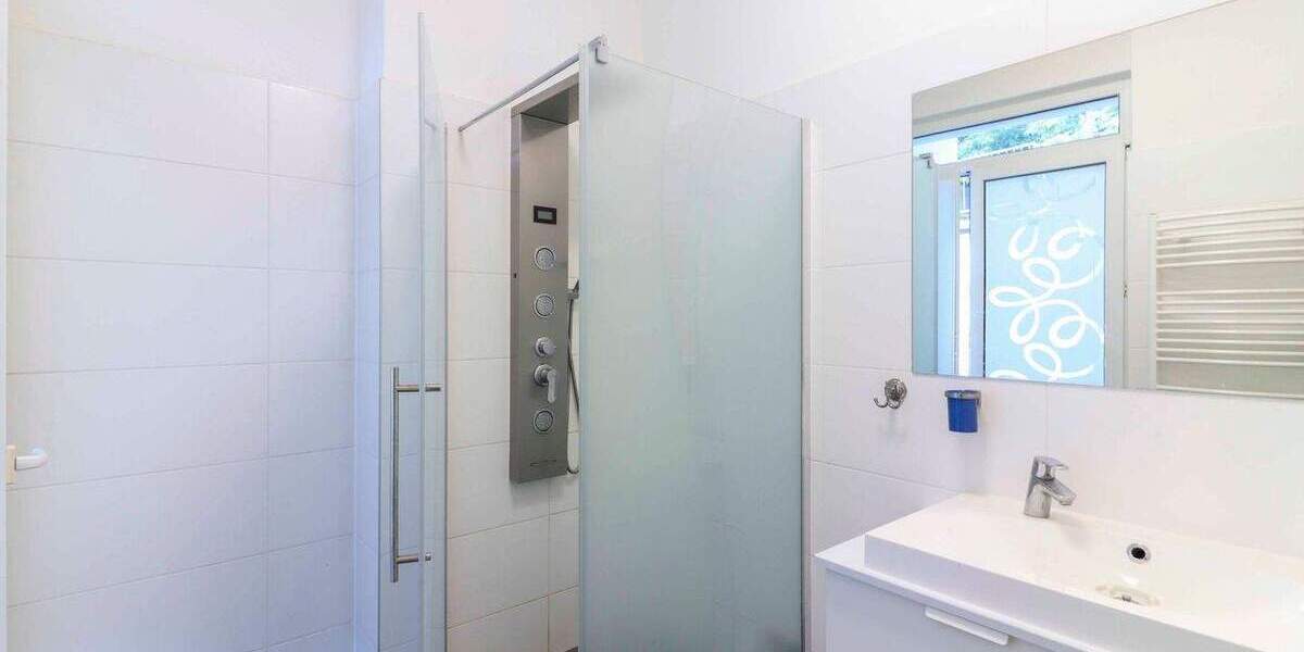 Mehrfamilienhaus, Wohnhaus Aschaffenburg Innenstadt - 7 Zimmer, 495.000&euro; | Angebot:24825236