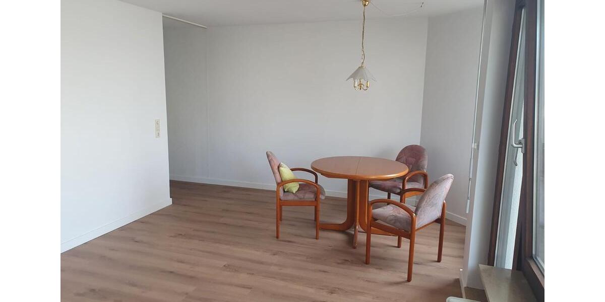 Etagenwohnung Kirchheim unter Teck - 2.5 Zimmer, 56 m&sup2;, 680&euro; | Angebot:26346465