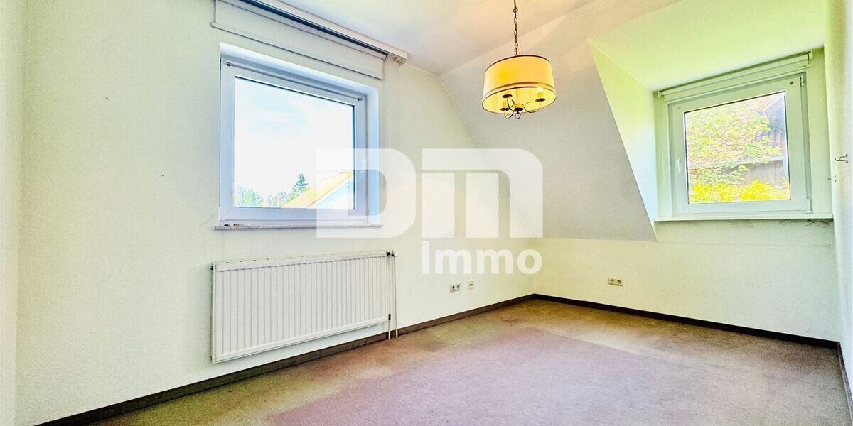 Charmantes Wohnglück - Ihr neues Zuhause mit Carport Terrasse und großem Gartenbereich - Doppelhaushälfte Rosdorf | Angebot:26770582