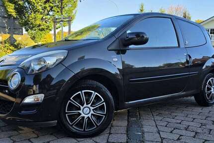 Renault Twingo 140.000 km 2.999 &euro; Künzell 36093