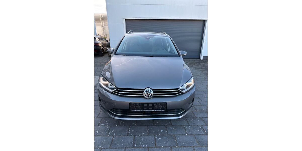 VW Golf 81.602 km 14.495 &euro; Rheinstetten 76287