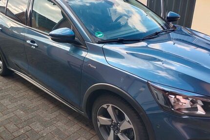 Ford Focus 74.800 km 13.300 &euro; Gödenroth 56290