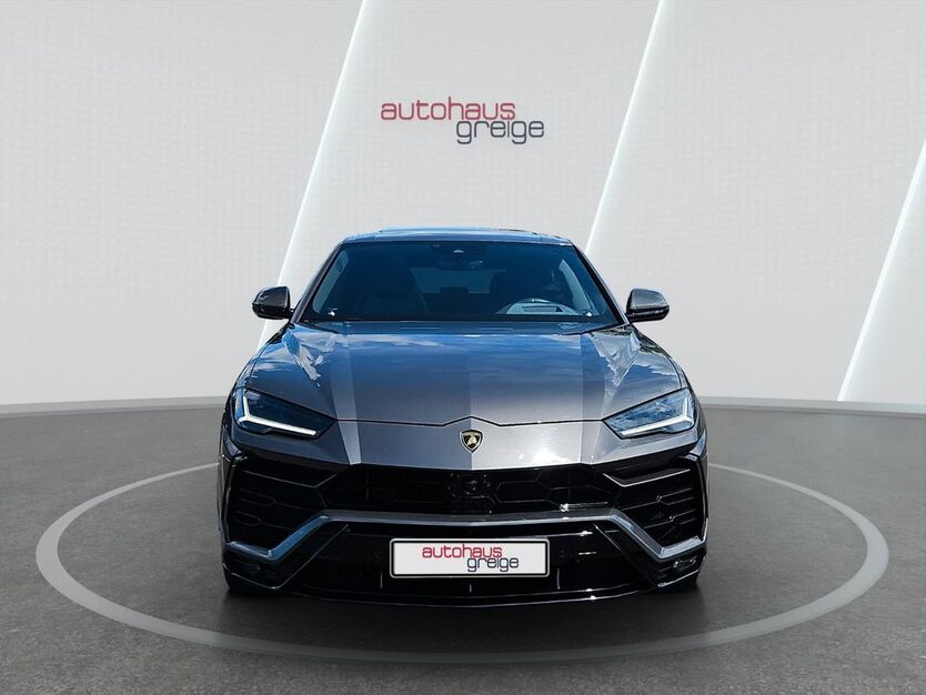Lamborghini Urus 29.900 km 237.800 € Hasselroth 63594