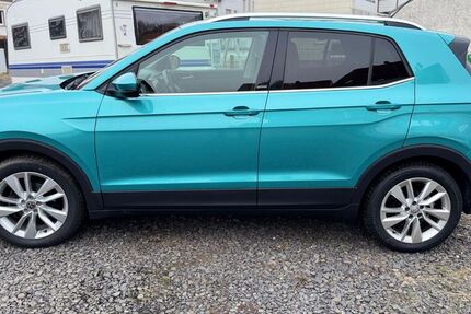 VW T-Cross 64.000 km 16.850 € Grebenau - Schwarz 36323