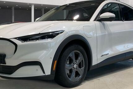 Ford Mustang Mach-E 44.861 km 27.750 &euro; Steinbach-Hallenberg OT Herges-Hallenberg 98587