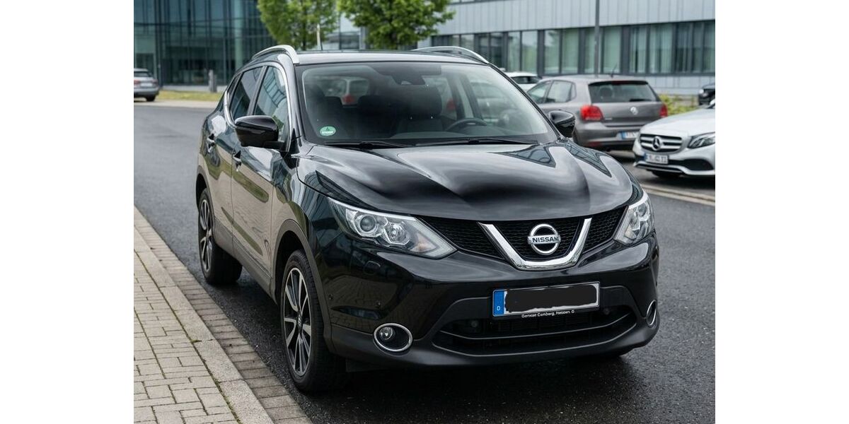 Nissan Qashqai 122.000 km 12.750 &euro; Bad Camberg 65520