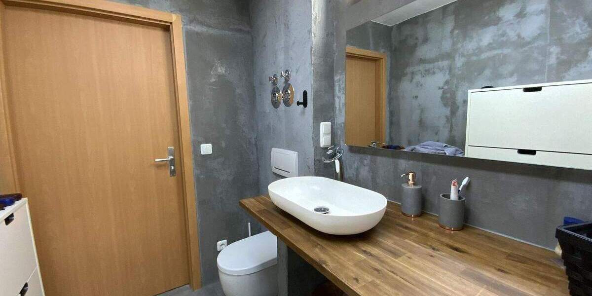 Etagenwohnung Sömmerda - 5 Zimmer, 134 m&sup2;, 210.000&euro; | Angebot:25211201