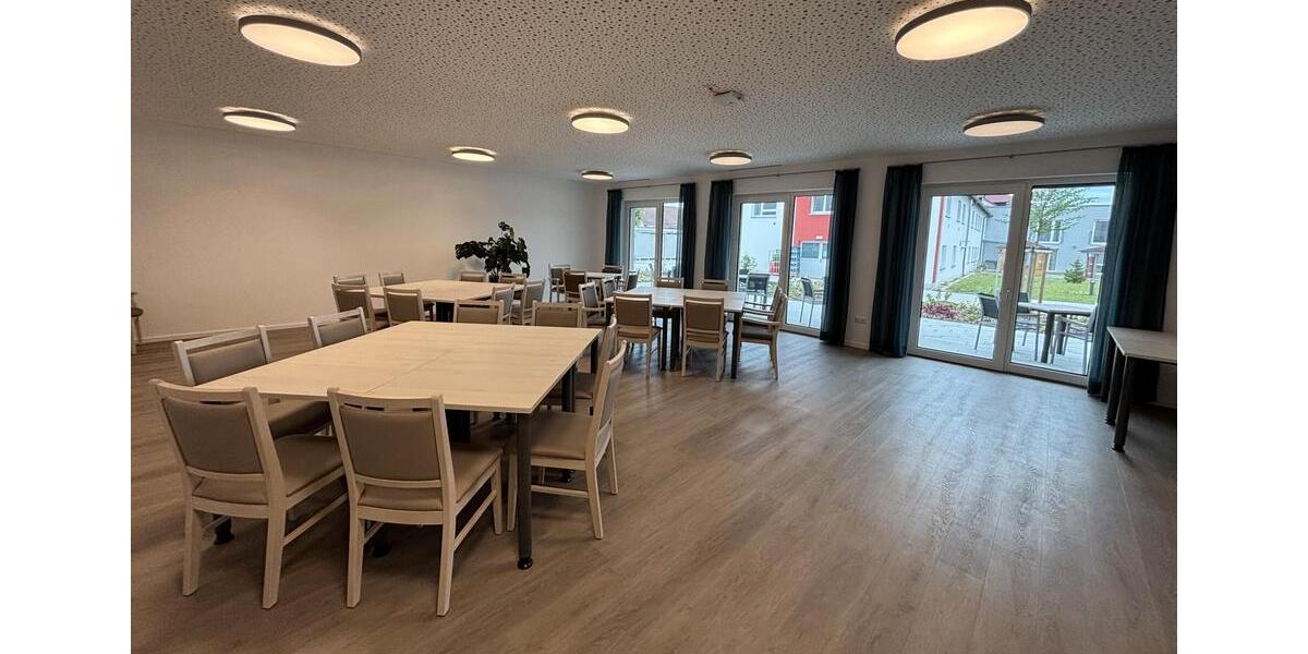 Etagenwohnung Wassertrüdingen - 2 Zimmer, 81 m&sup2;, 950&euro; | Angebot:25960442