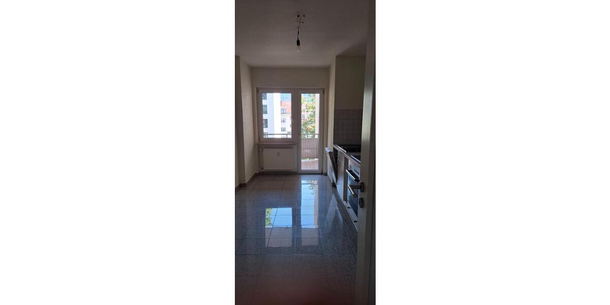 Etagenwohnung Mannheim Innenstadt - 3 Zimmer, 83 m&sup2;, 399.000&euro; | Angebot:27020420