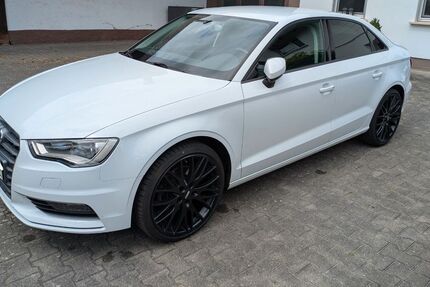 Audi A3 162.648 km 10.800 &euro; Niederfüllbach 96489