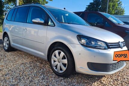 VW Touran 151.800 km 7.990 &euro; Schladebach 06237
