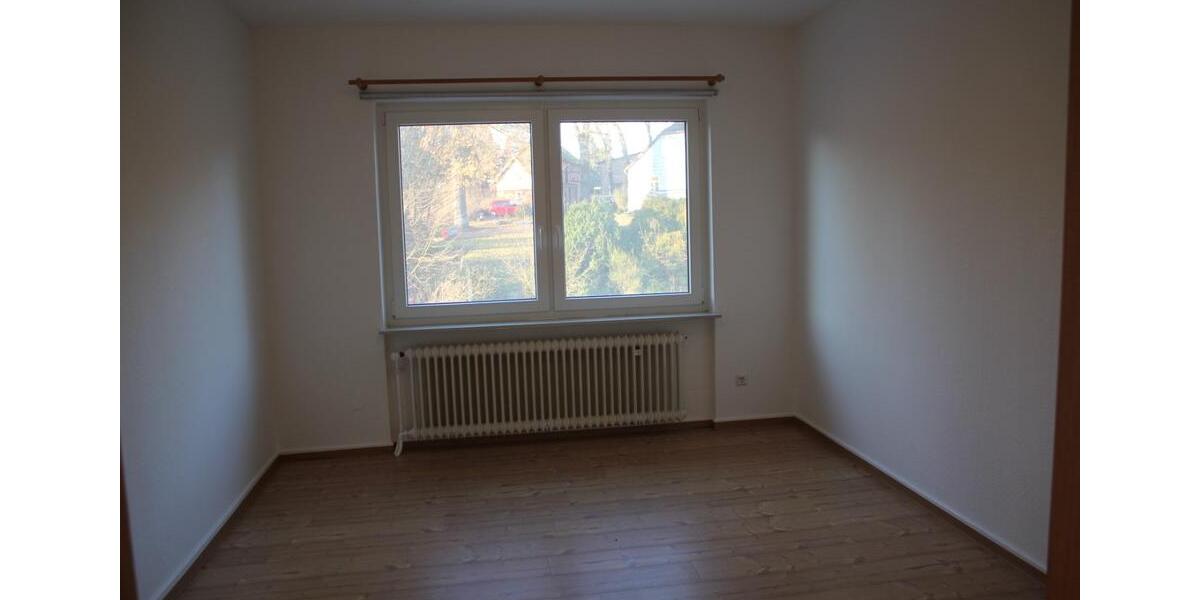 Etagenwohnung Suderburg - 6 Zimmer, 200 m&sup2;, 1.400&euro; | Angebot:24564558