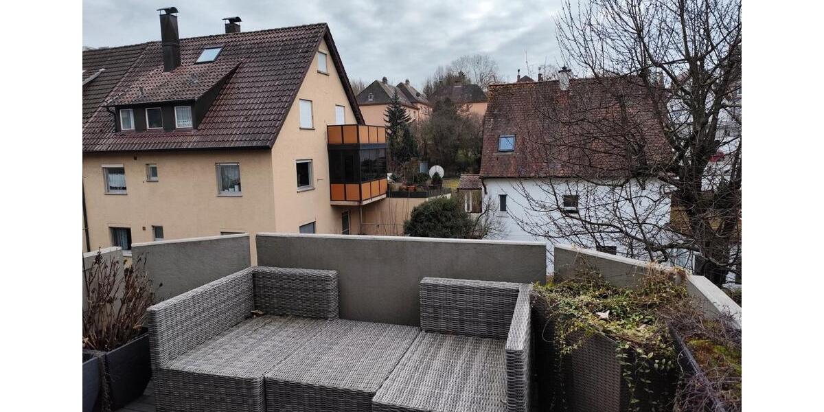 Dachgeschoßwohnung Heilbronn Kernstadt - 3 Zimmer, 90 m&sup2;, 1.100&euro; | Angebot:26019801