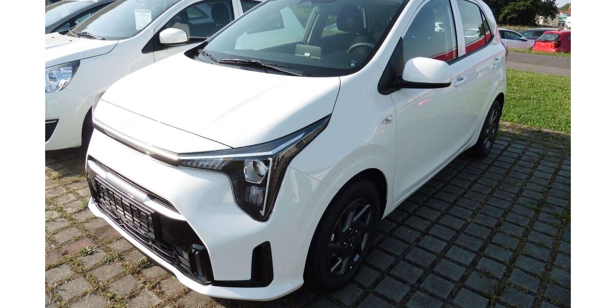 Kia Picanto 1.358 km 15.900 € Goerlitz 02828