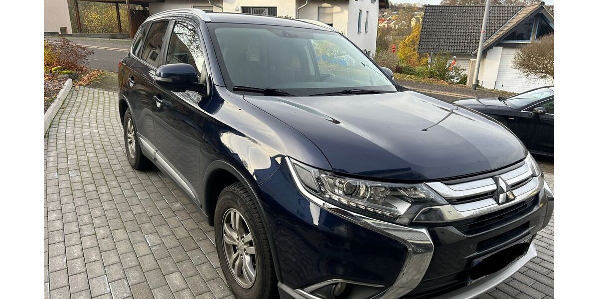 Mitsubishi Outlander 119.570 km 11.999 &euro; Baumholder 55774