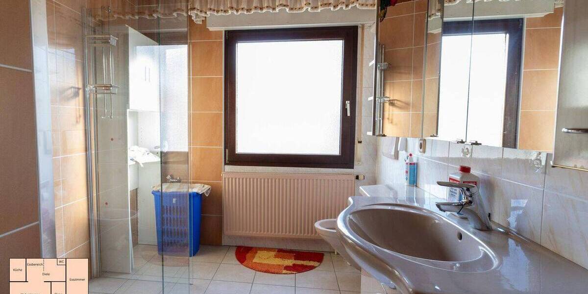Einfamilienhaus Bühl Weitenung - 7 Zimmer, 160 m&sup2;, 580.000&euro; | Angebot:26200143