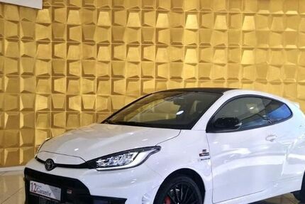 Toyota Yaris 12.500 km 41.490 &euro; Albstadt 72458