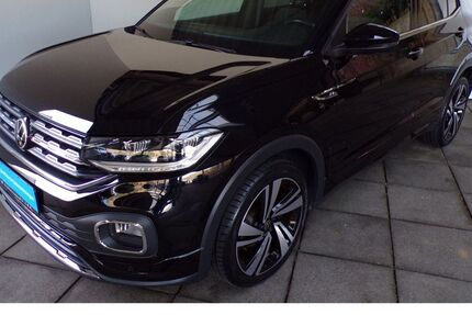 VW T-Cross 23.675 km 21.470 &euro; Lennestadt 57368