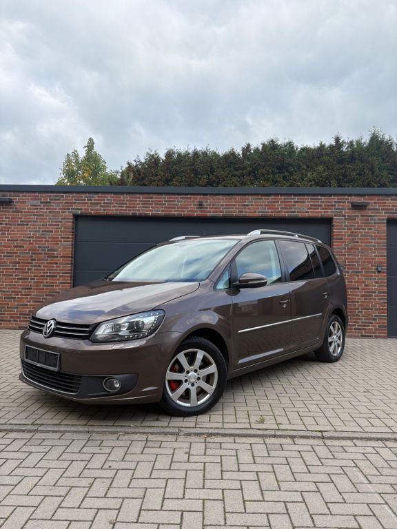 VW Touran 116.000 km 9.900 € Hamm 59078