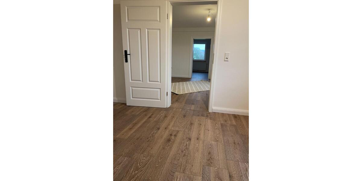 Etagenwohnung Frielendorf - 5 Zimmer, 112 m&sup2;, 950&euro; | Angebot:25840197