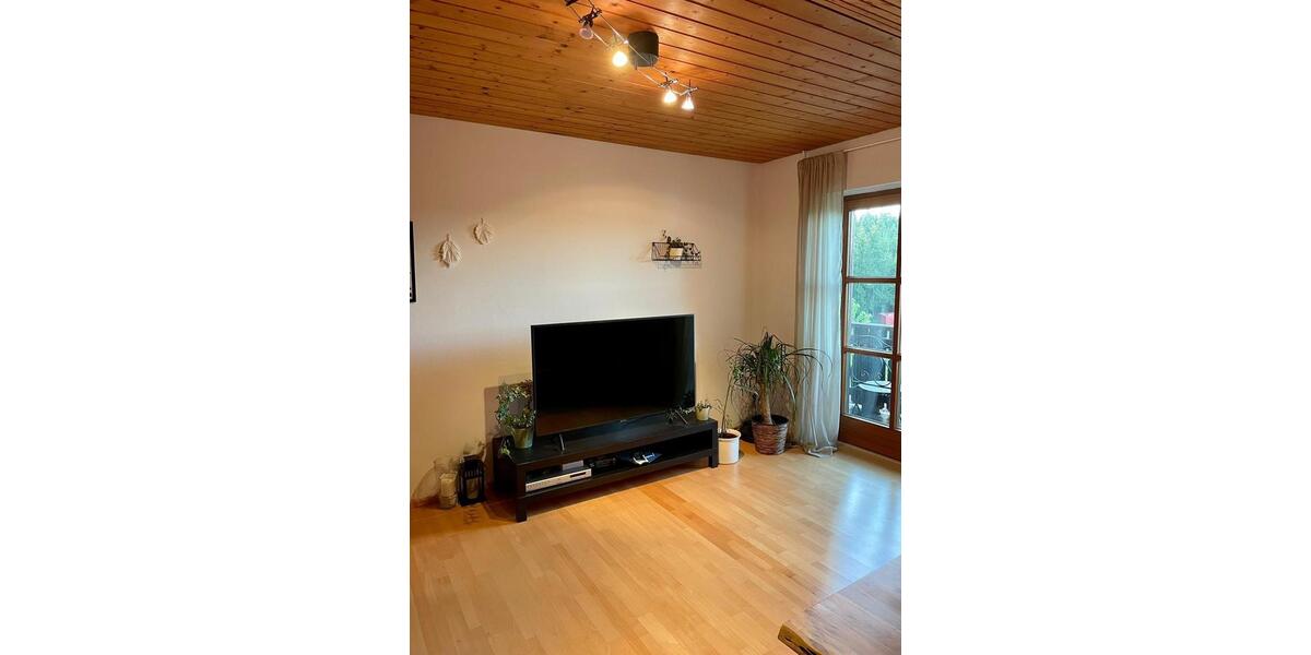 Dachgeschoßwohnung Haag in Oberbayern - 3 Zimmer, 79 m&sup2;, 340.000&euro; | Angebot:26630273