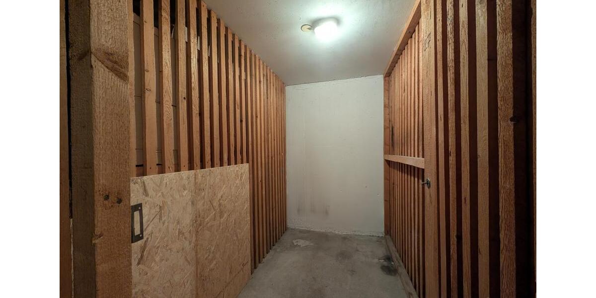 Etagenwohnung Sachsenheim - 2 Zimmer, 53 m&sup2;, 740&euro; | Angebot:26336498