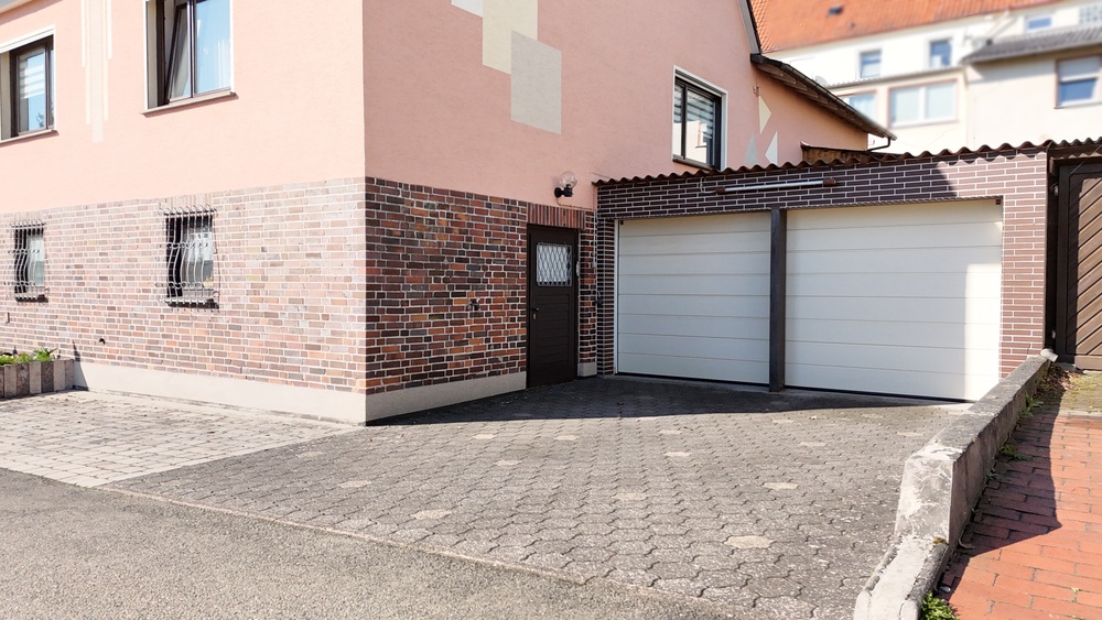 Gepflegtes 1-2 Fam. Haus, neuwertige Heizung, div. Renovierungen, Garten, Doppel-Garage, Terrasse, B - Einfamilienhaus Zierenberg Burghasungen | Angebot:26459788