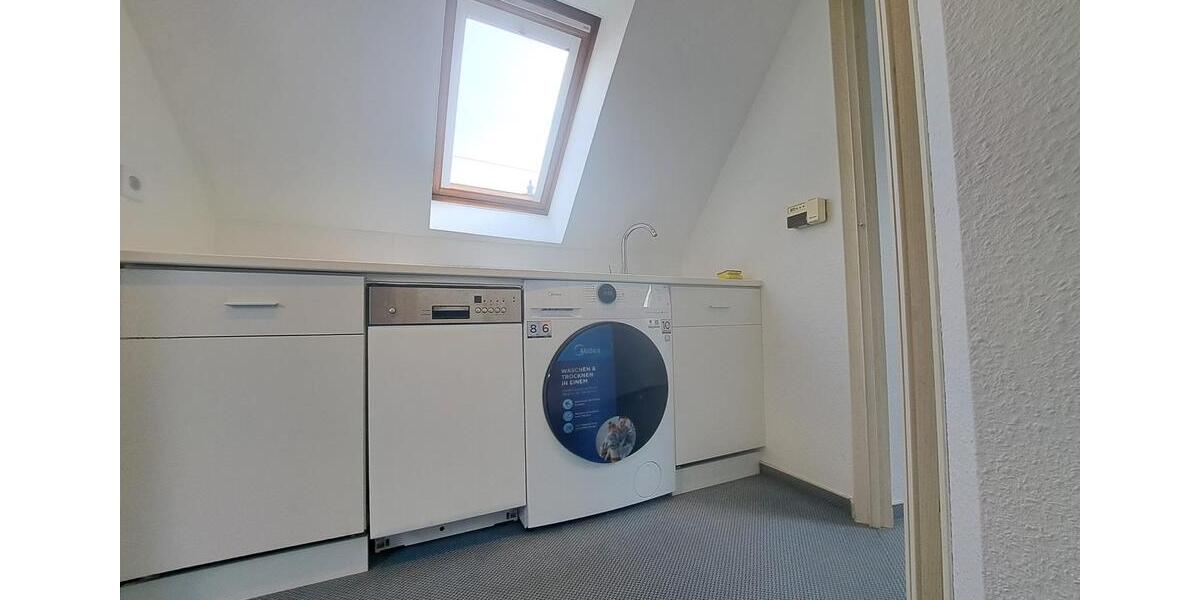 Dachgeschoßwohnung Fürth Eigenes Heim - 1 Zimmer, 25 m&sup2;, 482&euro; | Angebot:25476077