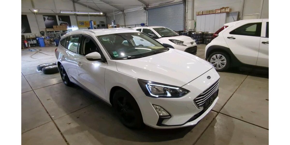 Ford Focus 82.900 km 12.490 &euro; Weimar 99425